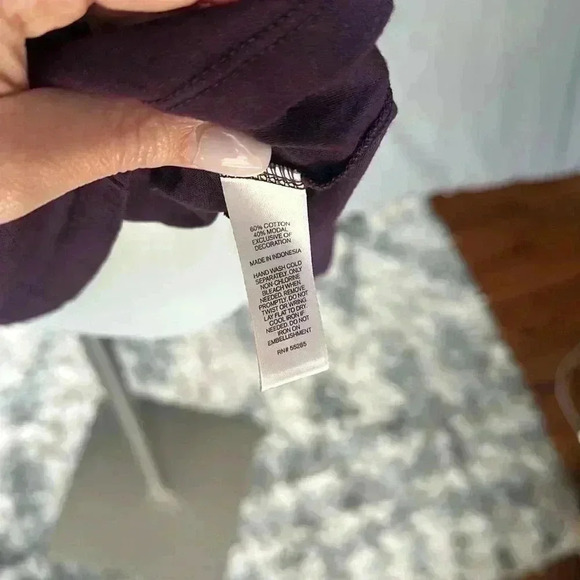 Size M purple racerback tank top with bronze/champagne sequins from Express - Picture 3 of 5